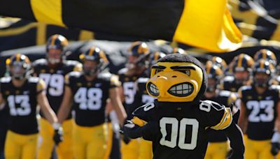 What time, TV channel is Iowa Hawkeyes football game on today? Free live stream, spread, odds