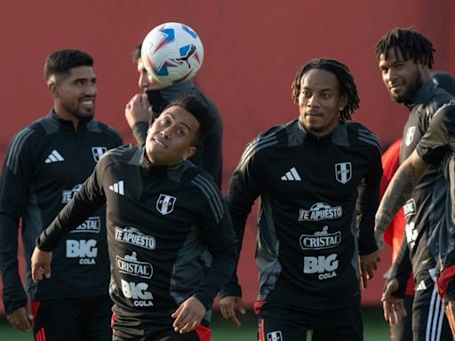 Perú y Paraguay se enfrentan pensando en la Copa América