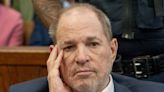 Corona und Lungenentzündung: Harvey Weinstein in Klinik eingewiesen