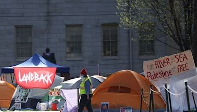 On protesting campuses, the shine of commencement dulls - The Boston Globe