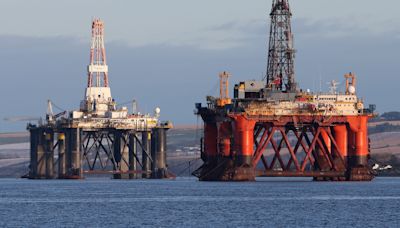 Businesses sign up to union campaign against Labour North Sea stance