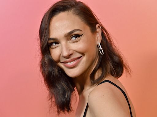 Gal Gadot Goes for a Classic Body-Hugging Dress With Slit in Red Carpet Appearance After Birth