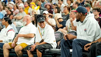 Dawn Staley courtside at Olympics with Vanessa Bryant, Kevin Durant for USA vs Australia women's basketball