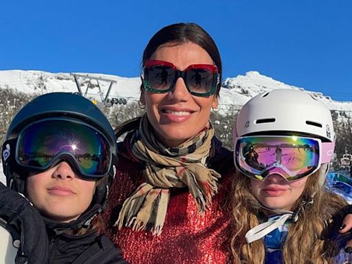 Florencia de la V y sus hijos Isabella y Paul se lucen en Chapelco con cancherísimos look de esqui