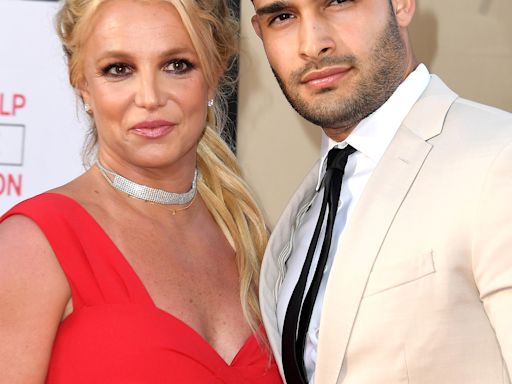 Britney Spears and Sam Asghari Settle Divorce Amid Family Conflict