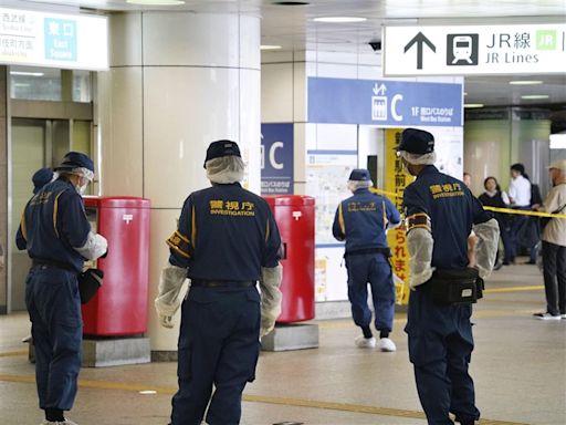 日本東京JR新宿站附近警察遇襲 腹部被刺傷倒地