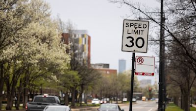 Cutting speed limit to 25 mph could make 'dramatic difference' in traffic deaths, experts tell City Council