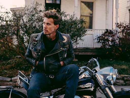 De Marlon Brando a Austin Butler: las películas de motoqueros regresan a la pantalla en busca de un nuevo ídolo rebelde
