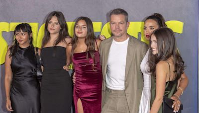 Sur le tapis rouge, Matt Damon entouré de ses quatre filles et de son épouse Luciana