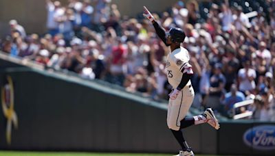 Byron Buxton returning to Twins lineup, Austin Martin optioned