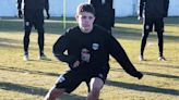 El debut récord de Mateo Apolonio con 14 años en el fútbol argentino: ¿joven prodigio o márketing?