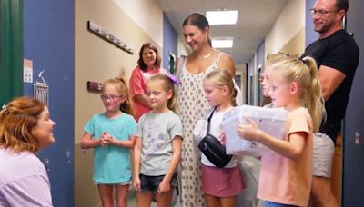 “OutDaughtered”: Danielle Busby Gets Emotional as Girls Prepare for 3rd Grade — but Some of the Quints Are Falling Behind