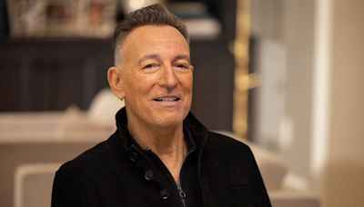 Bruce Springsteen introduces the little Welsh dragon that's helping him rock Europe