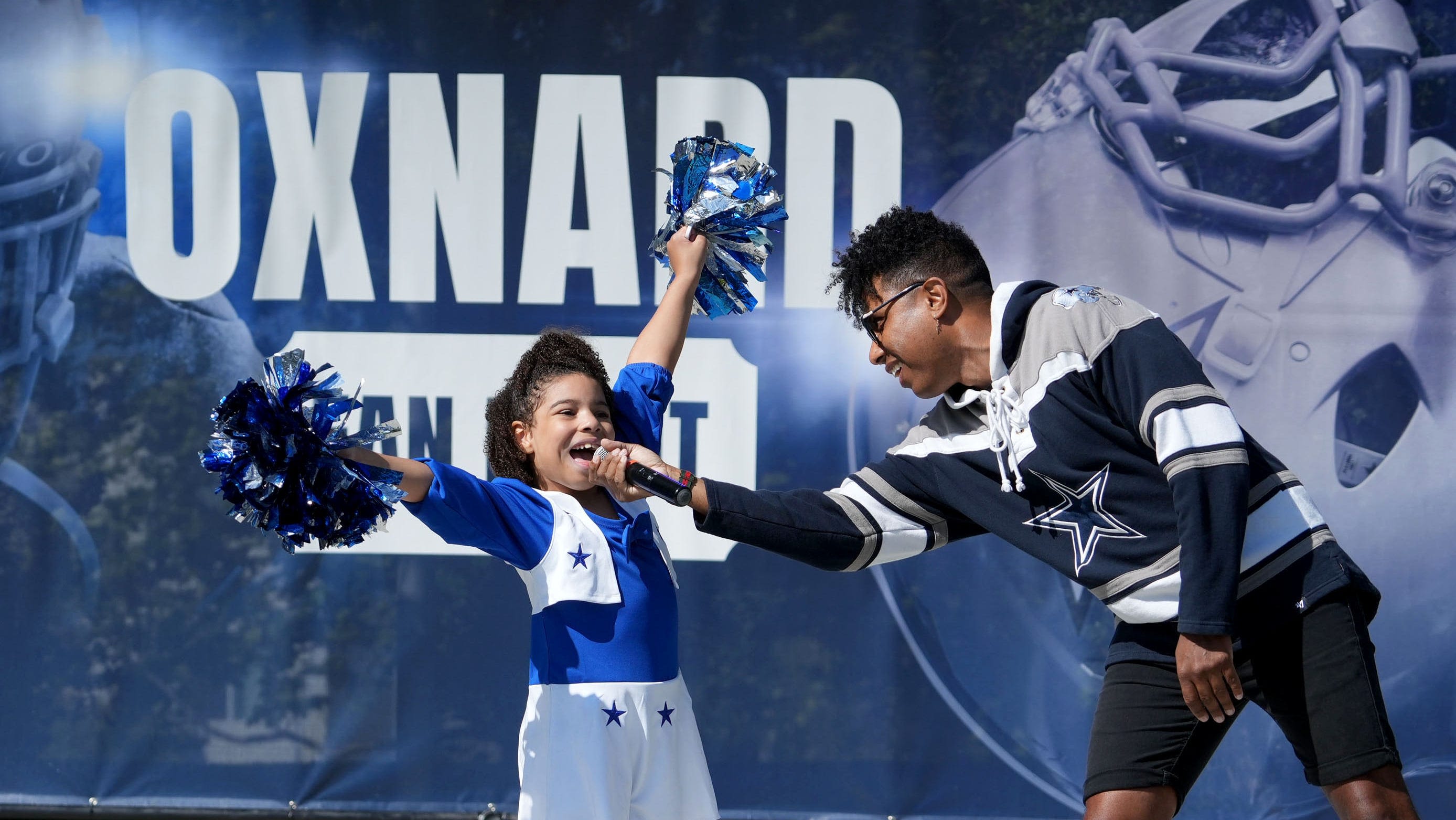 See Dallas Cowboys fans celebrate the team's return to Oxnard