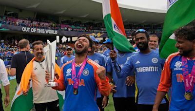 IND Vs RSA Final, India Win ICC T20 World Cup 2024: How Cricket Team Celebrated ICC Trophy - Bhangra, Huddle, Fist Bumps