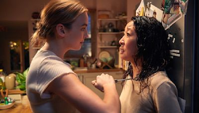 Now That Killing Eve Is Newly Trending On Netflix, Fans Are Ripping On The Finale All Over Again