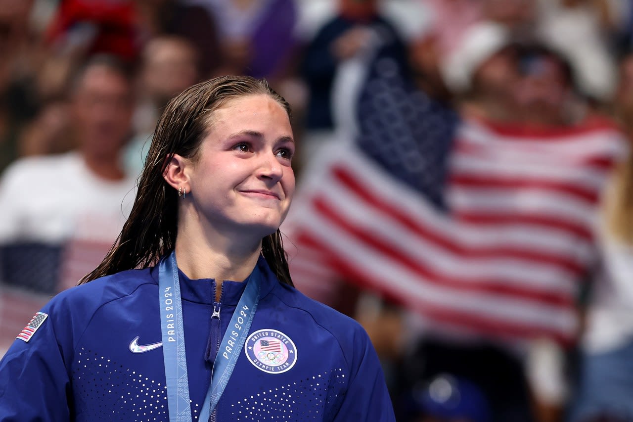 Katie Grimes, Las Vegas swimmer, takes silver at Paris Olympics