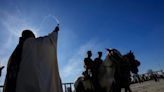 Huasos reciben bendición en Santuario Nacional de Maipu