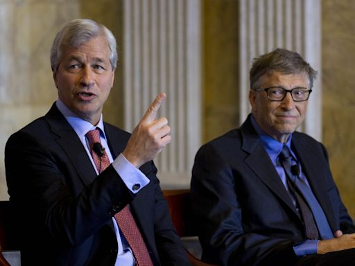 Jamie Dimon confronted Bill Gates after the Microsoft founder said banks were dinosaurs: ‘Obviously he was dead wrong, he’d probably agree with that’