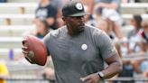 Brian Flores interviews with Browns to run their defense