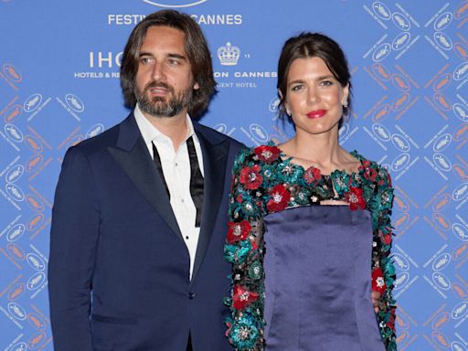 Dimitri Rassam et Charlotte Casiraghi : Leur fils Balthazar (5 ans) a bien grandi et profite d'un lieu particulier... grâce à sa célèbre grand-mère ?