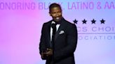 Jamie Foxx makes first public appearance since hospitalization, celebrates ability to walk