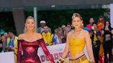 Blake Lively y Gigi Hadid emulan a sus héroes favoritos en el estreno de Deadpool & Wolverine