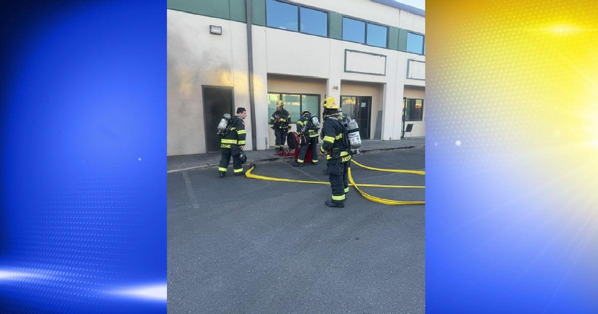 Firefighters quickly extinguish east Springfield machine shop fire