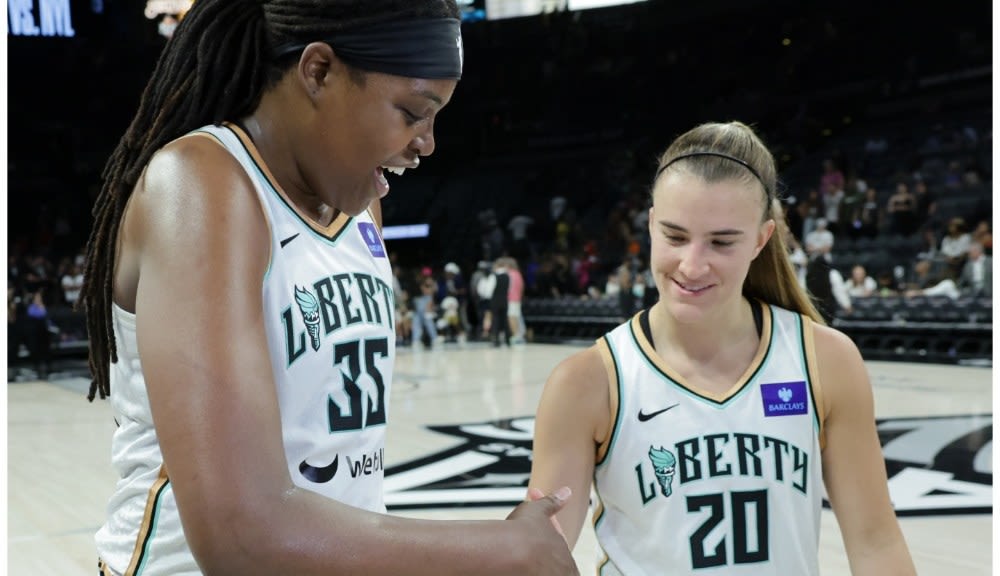 Jonquel Jones hilariously tried baiting Sabrina Ionescu into a 3-point contest at the All-Star Game