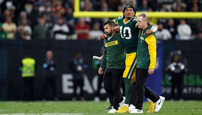 Packers Jordan Love Reportedly Suffers MCL Sprain, Here’s What It Is