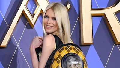 La mochila transportadora de gatos que usa Claudia Schiffer que es furor