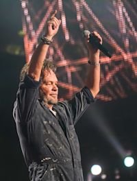 John Mellencamp reminds Savannah audiences why he is one of America s greatest songwriters