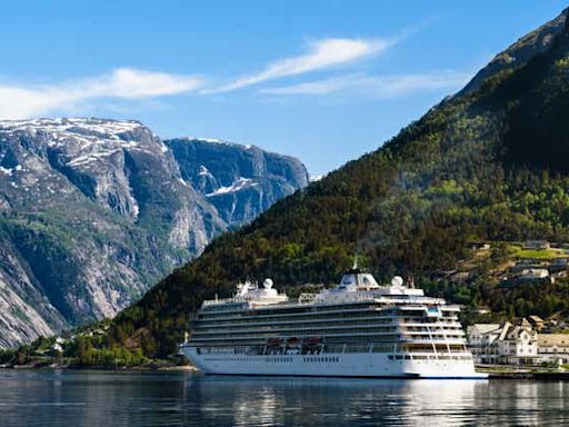 Smooth sailing for Viking as cruise operator closes week with 13% post-IPO gain (VIK)