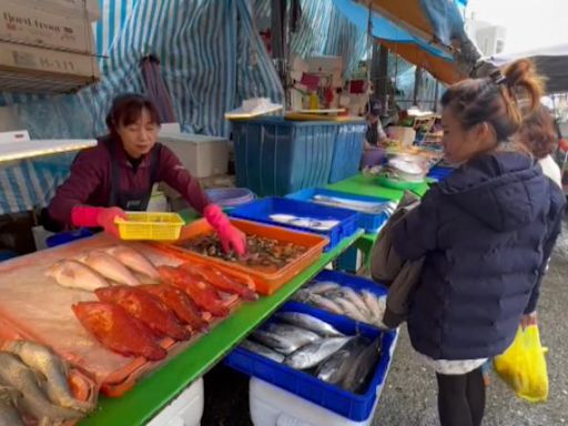 烏石港海鮮餐廳多收1千元 店家稱寫錯金額已退款