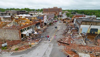 Massive storms roll across Gulf coast after deadly tornadoes in Oklahoma: Live updates