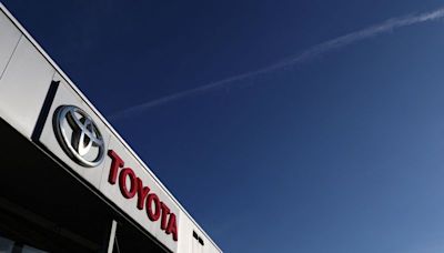 Autoridades japonesas inspeccionan sede central de Toyota por irregularidades en certificaciones