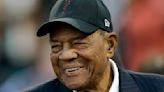 Willie Mays, Giants' electrifying 'Say Hey Kid,' has died at 93