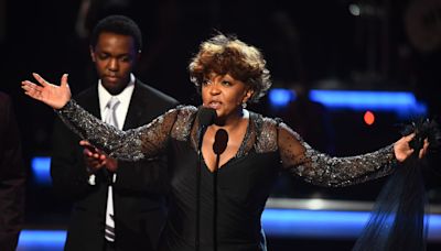 'Giving You The Best That I've Got?' Anita Baker Angers The Aunties With Last-Minute Mother's Day Concert Cancellation