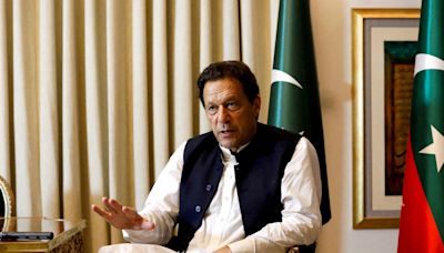 Pakistan ex-PM Khan acquitted of leaking state secrets - RTHK