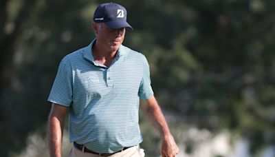 Matt Kuchar apologises for refusing to finish final round despite being half a hole away