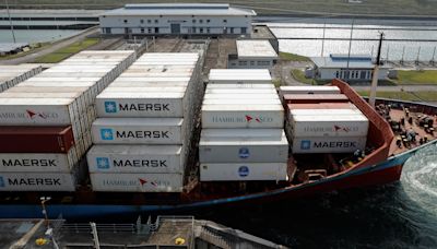 Maersk could offer limited Baltimore barge service