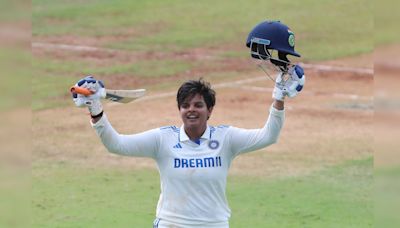 Shafali Verma Makes Fastest-Ever Women's Test Double Century, Smriti Mandhana Misses Out | Cricket News