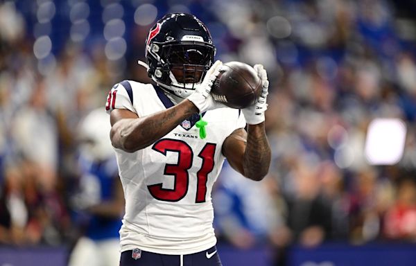 Texans plan plenty of carries for both Joe Mixon and Dameon Pierce