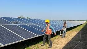 Adani Green Energy soars: Q1 profit grows to ₹629 Crore | India Infoline