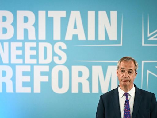 El ultraderechista británico Farage ensalza el "impulso" de su partido Reform UK de cara a las legislativas