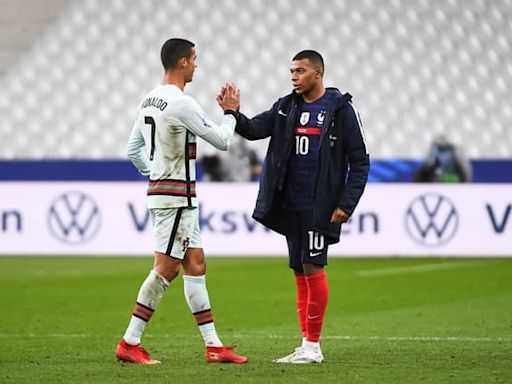 France-Portugal: "Une légende du jeu", Mbappé exprime toute son admiration pour Cristiano Ronaldo