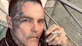 Morre Shifty Shellshock, vocalista da banda Crazy Town, aos 49 anos | GZH