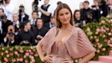 Gisele Bündchen appears on first Vogue cover since divorcing Tom Brady