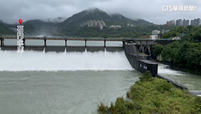 強颱「凱米」超強雨彈發威 石門水庫提前洩洪