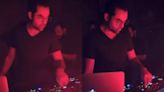 Zindagi Na Milegi Dobara Star Abhay Deol Turns DJ, Spins The Console At Kolkata Gig: Watch